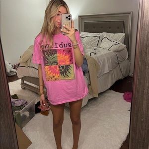Hot pink Sublime T Urban Outfitters